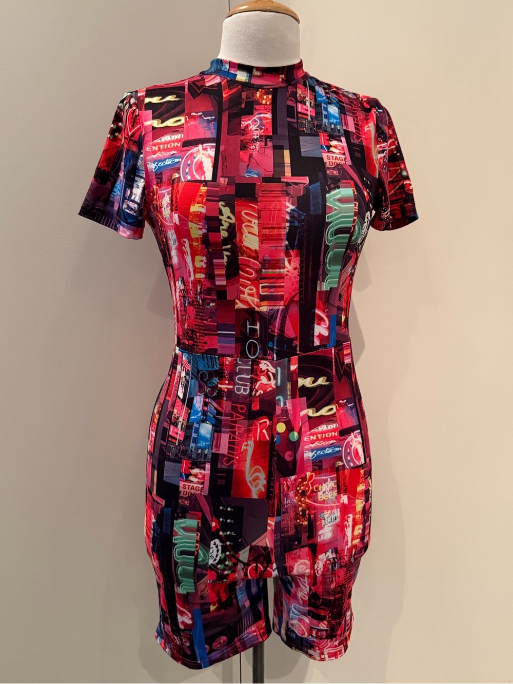SHEIN Neon City Print Mock Neck Short Sleeve Romper
